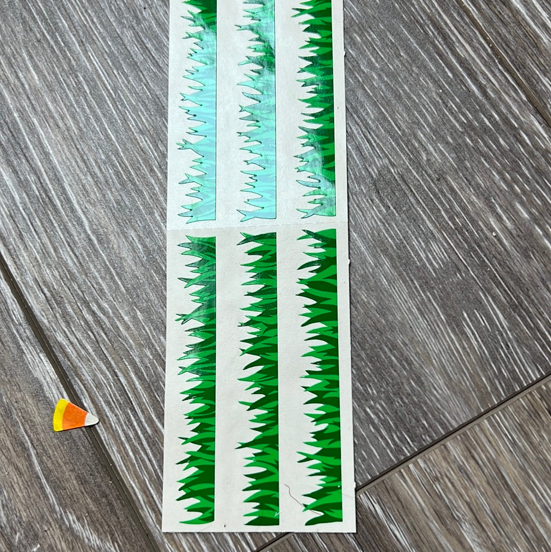 Mrs. Grossman’s Stickers Grass