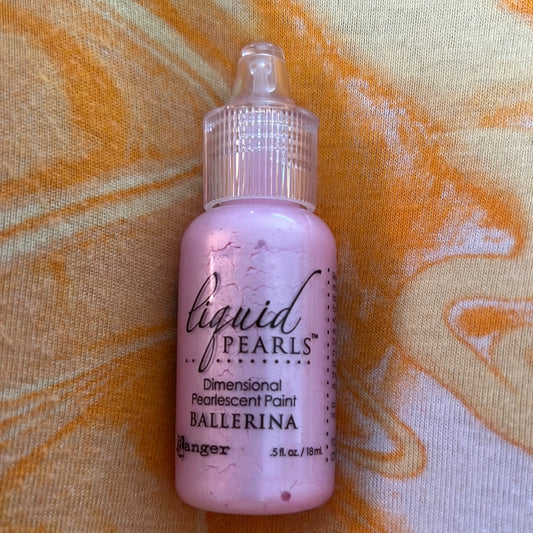 Liquid Pearls ballerina